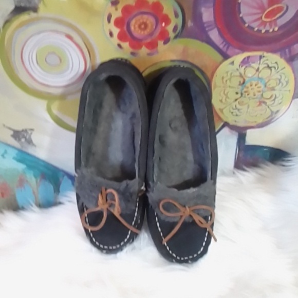 Natural Reflections Fur-Lined Suede Moccasins for Ladies - Picture 2 of 8